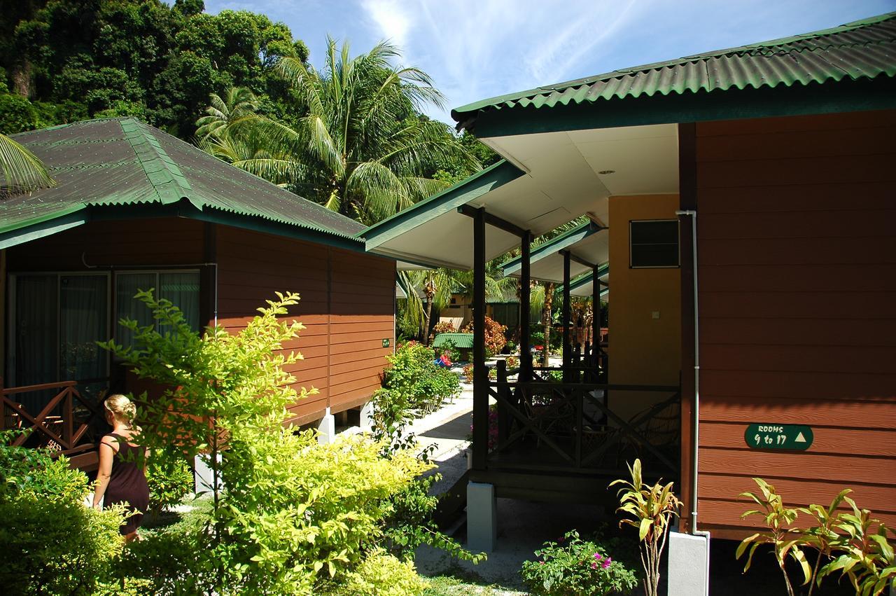 Tuna Bay Island Resort Kampong Pasir Hantu Екстер'єр фото